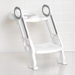 Delta Children Kid Size Toddler Potty Training Ladder Seat 11 Delta Children Kid Size Toddler Potty Training Ladder Seat -Kid Household Items 55100 2094 Delta Baby Ladder Seat White Lifestyle 02