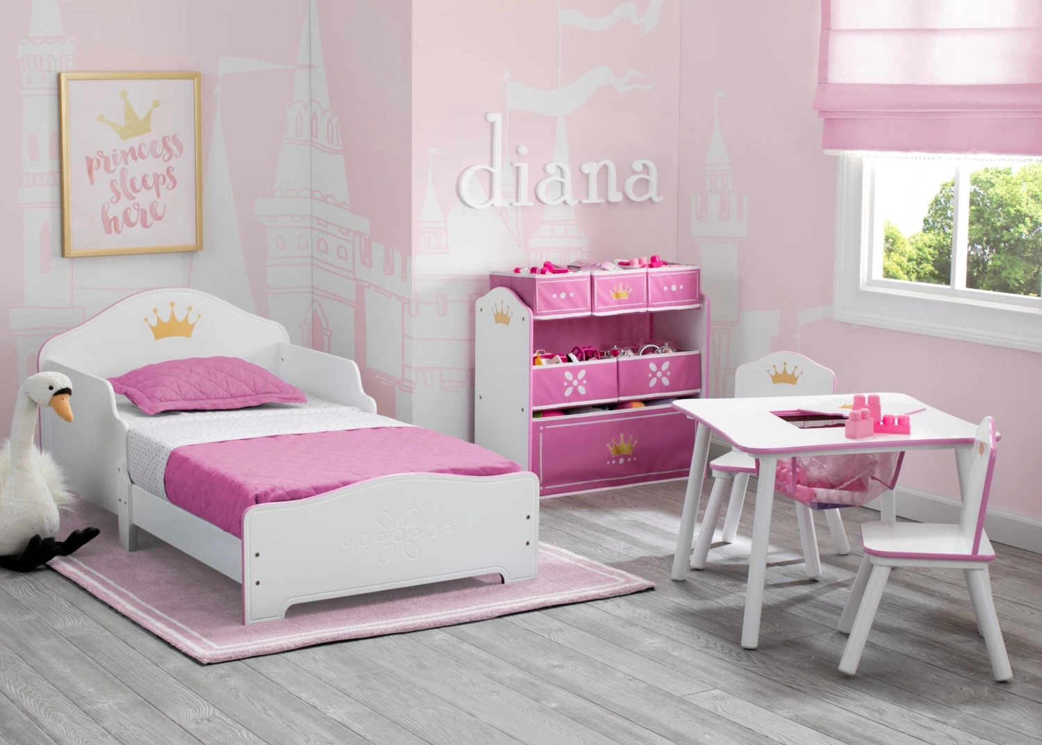 Delta Children Princess Crown Wood Toddler Bed 2 Delta Children Princess Crown Wood Toddler Bed - Image 2