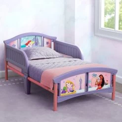 Delta Children Princess Plastic Toddler Bed