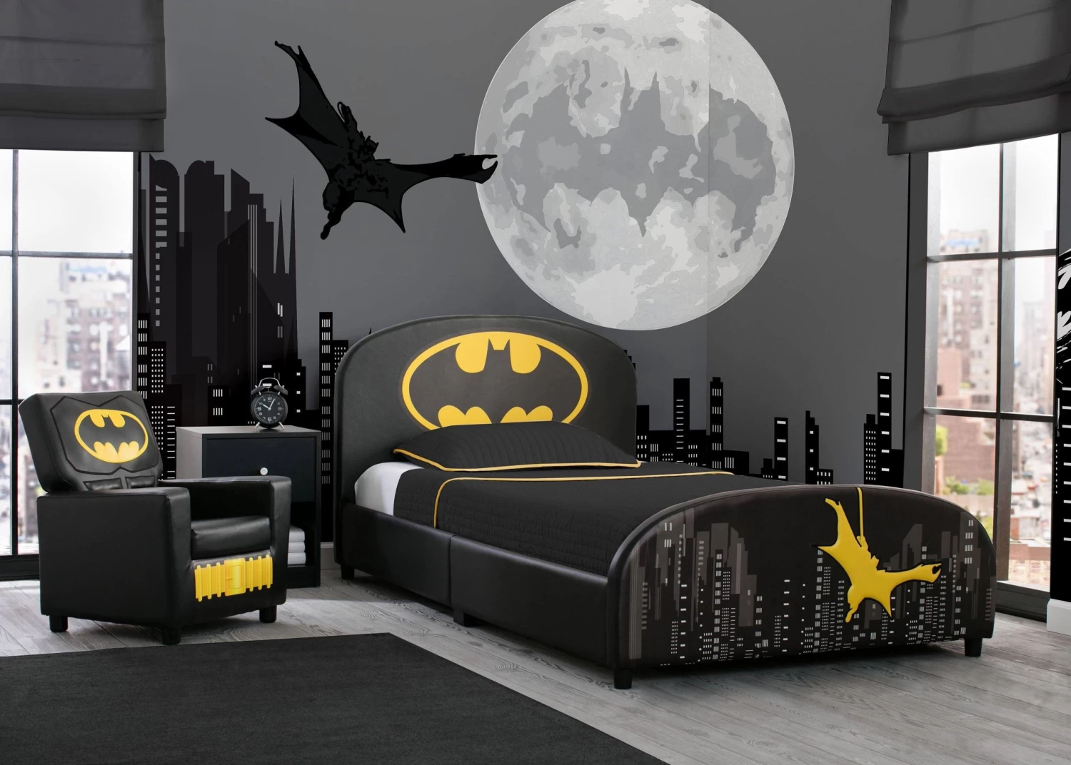 Delta Children Batman Upholstered Twin Bed 3 Delta Children Batman Upholstered Twin Bed - Image 3