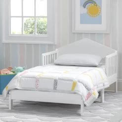 Delta Children Homestead Toddler Bed -Kid Household Items W102240 130 Homestead toddler bed Bianca White Lifestyle 103