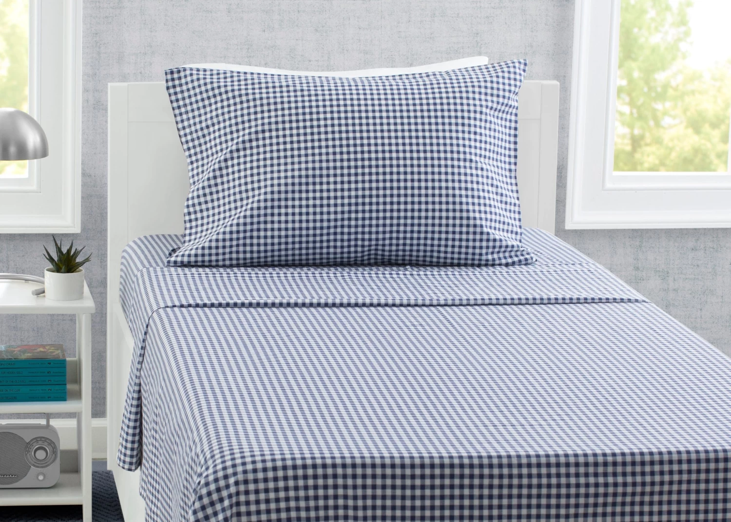 Delta Children Navy Gingham 3-Piece Twin Sheet Set 1 Delta Children Navy Gingham 3-Piece Twin Sheet Set