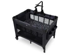 BabyGap Deluxe Play Yard -Kid Household Items p9rgf7oldactfccmbxt4