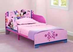 Delta Children Minnie Mouse Wood & Metal Toddler Bed